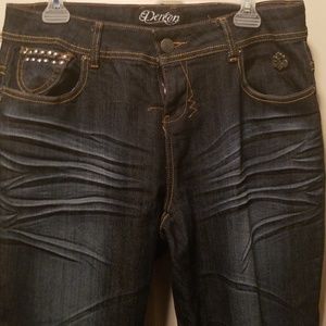 Dereon Jeans